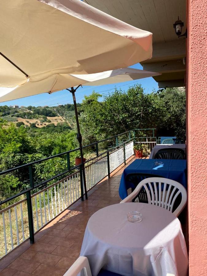 B&B Santa Lucia Silvi Paese Экстерьер фото