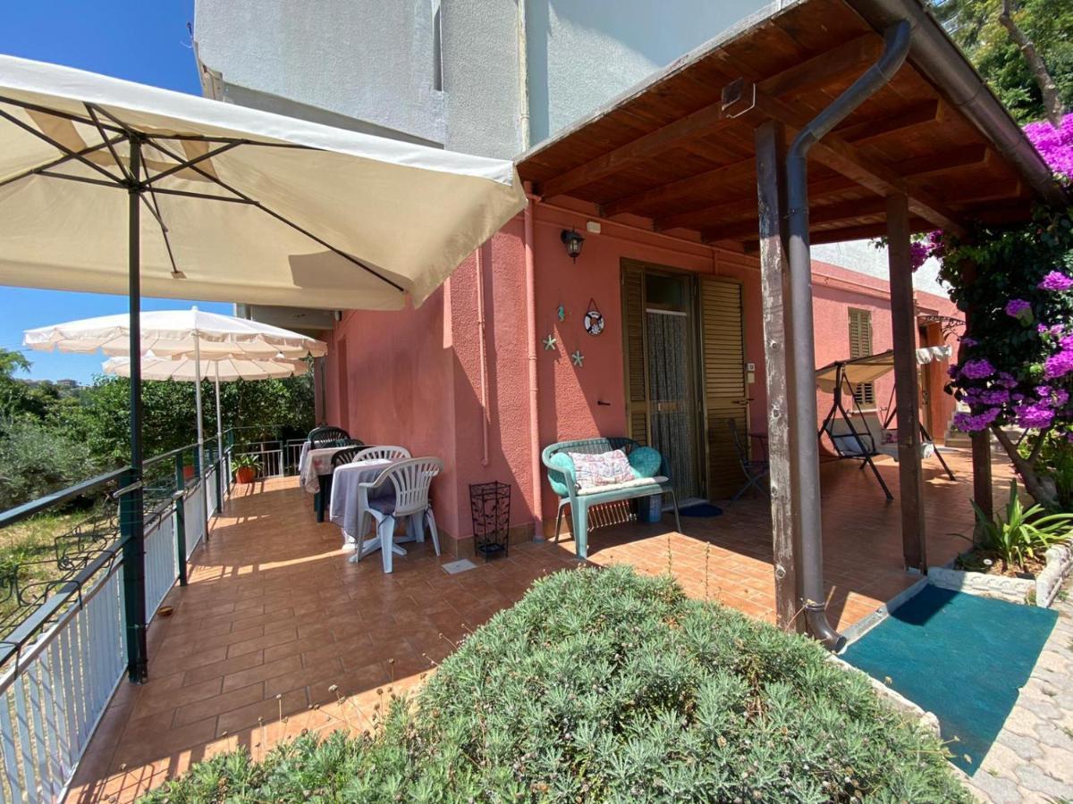 B&B Santa Lucia Silvi Paese Экстерьер фото