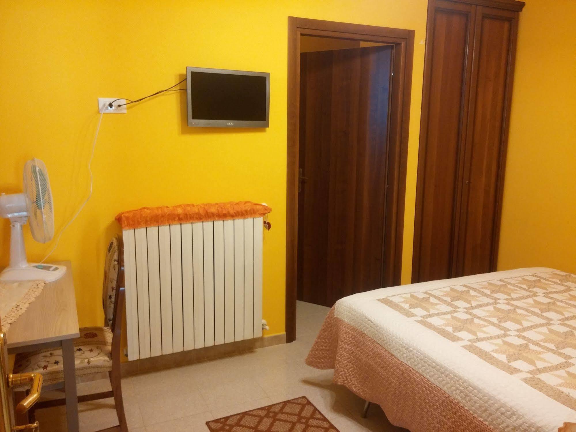 B&B Santa Lucia Silvi Paese Экстерьер фото